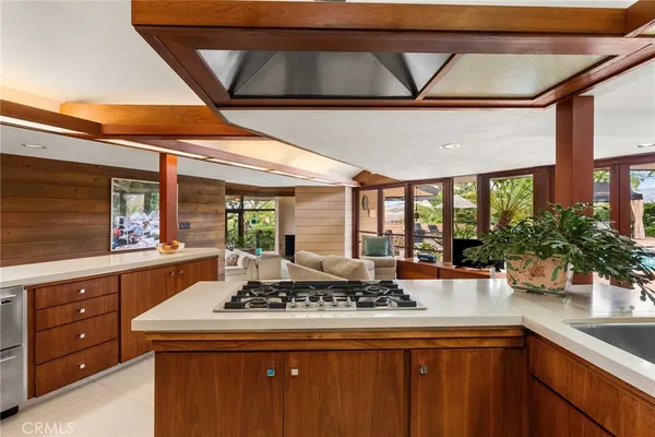 $3,295,000 | 1501 Clearview Lane, North Tustin, CA 92705