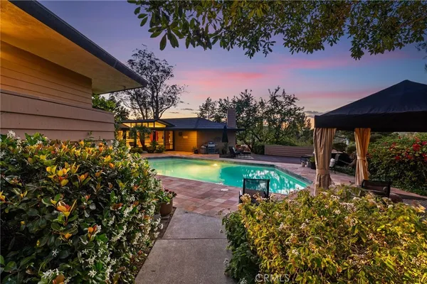 $3,295,000 | 1501 Clearview Lane, North Tustin, CA 92705