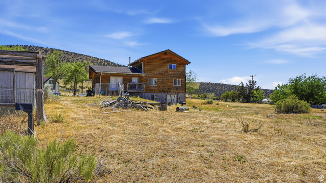 813 East Canyon Road Mayfield, UT 84643 - Photo 8 of 41