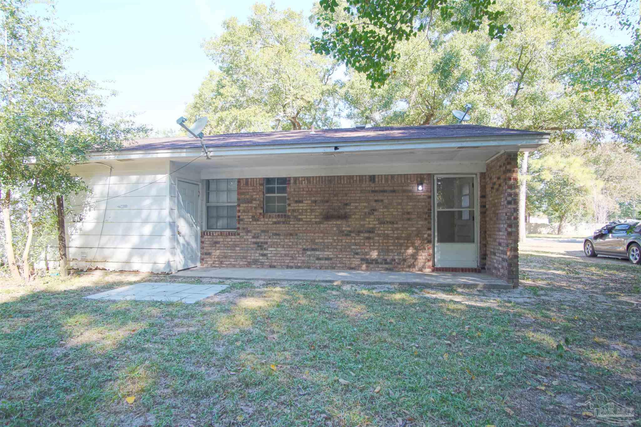 1447 East Burgess Road, Unit 14 Pensacola, FL 32504 - Photo 13 of 14