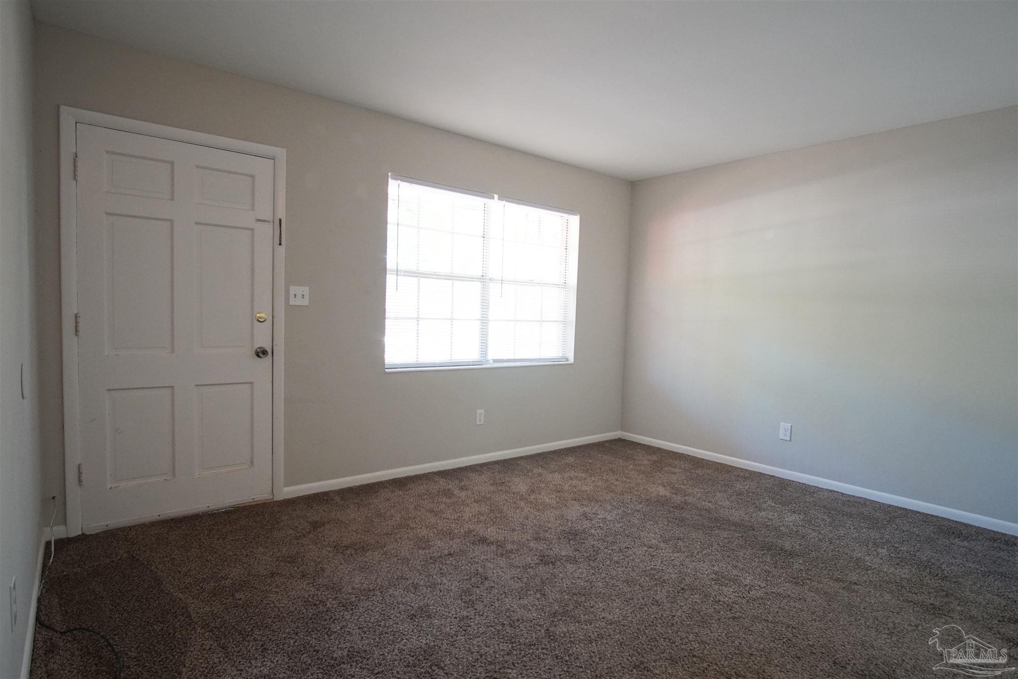 1447 East Burgess Road, Unit 14 Pensacola, FL 32504 - Photo 3 of 14