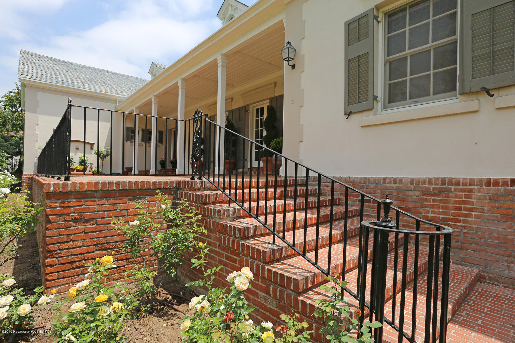 1224 Arden Road Pasadena, CA 91106 - Photo 6 of 64 5