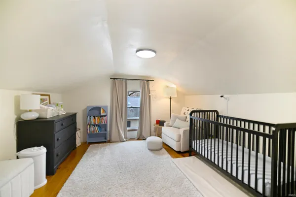 $232,900 | 211 West Boston Street, Syracuse, IN 46567