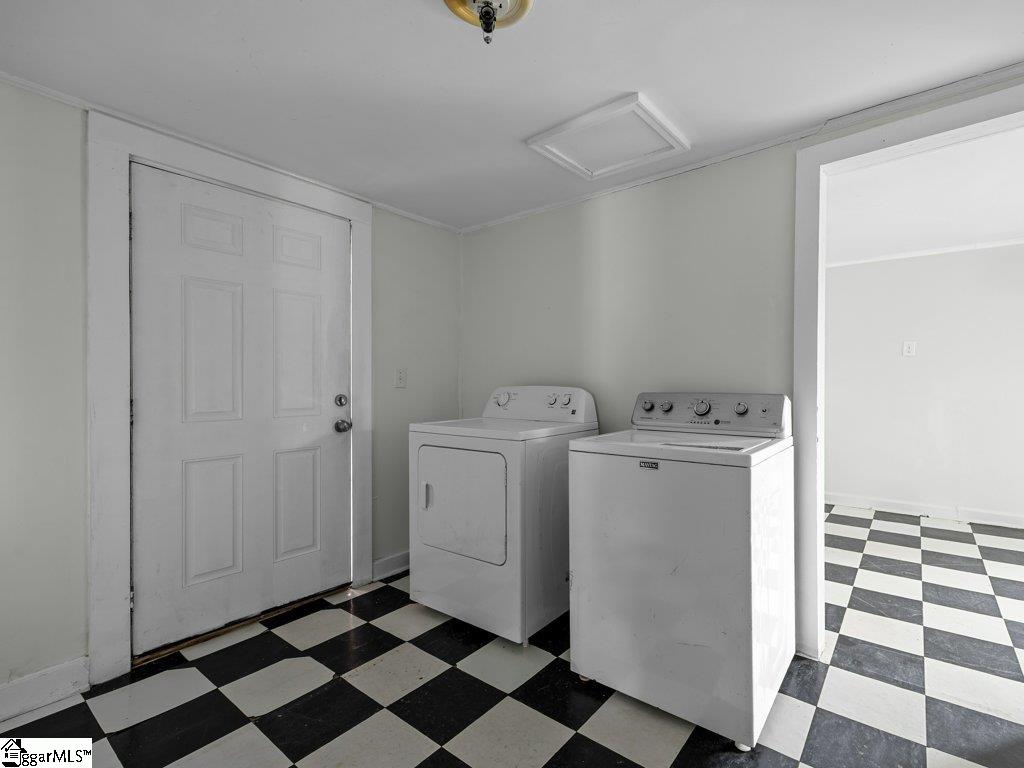 6 Lark Street Greenville, SC 29607 - Photo 22 of 30