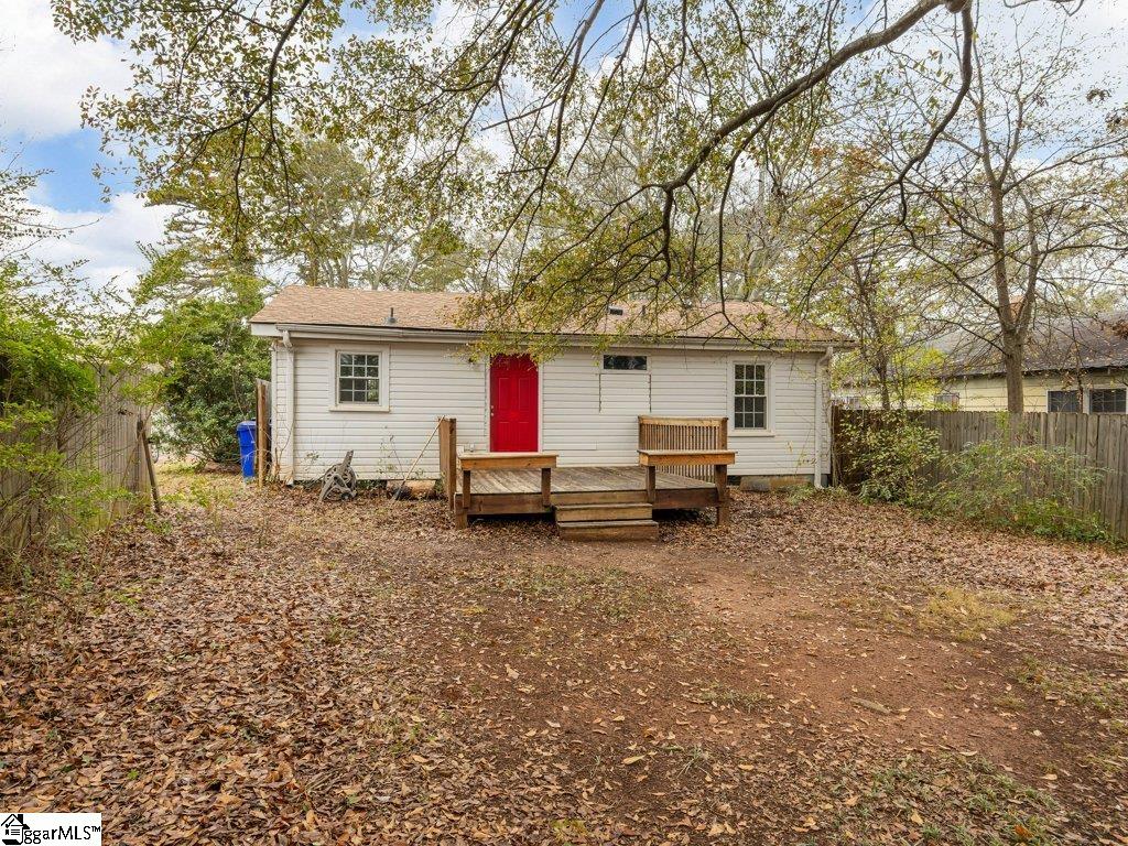 6 Lark Street Greenville, SC 29607 - Photo 24 of 30