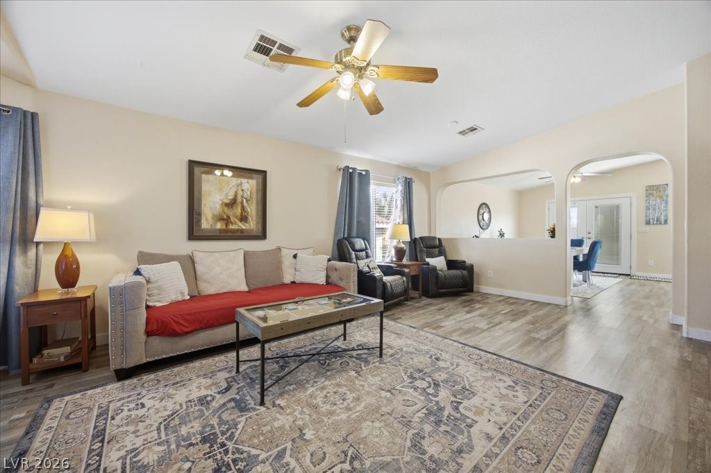 130 Lemongold Street Henderson, NV 89012 - Photo 4 of 28