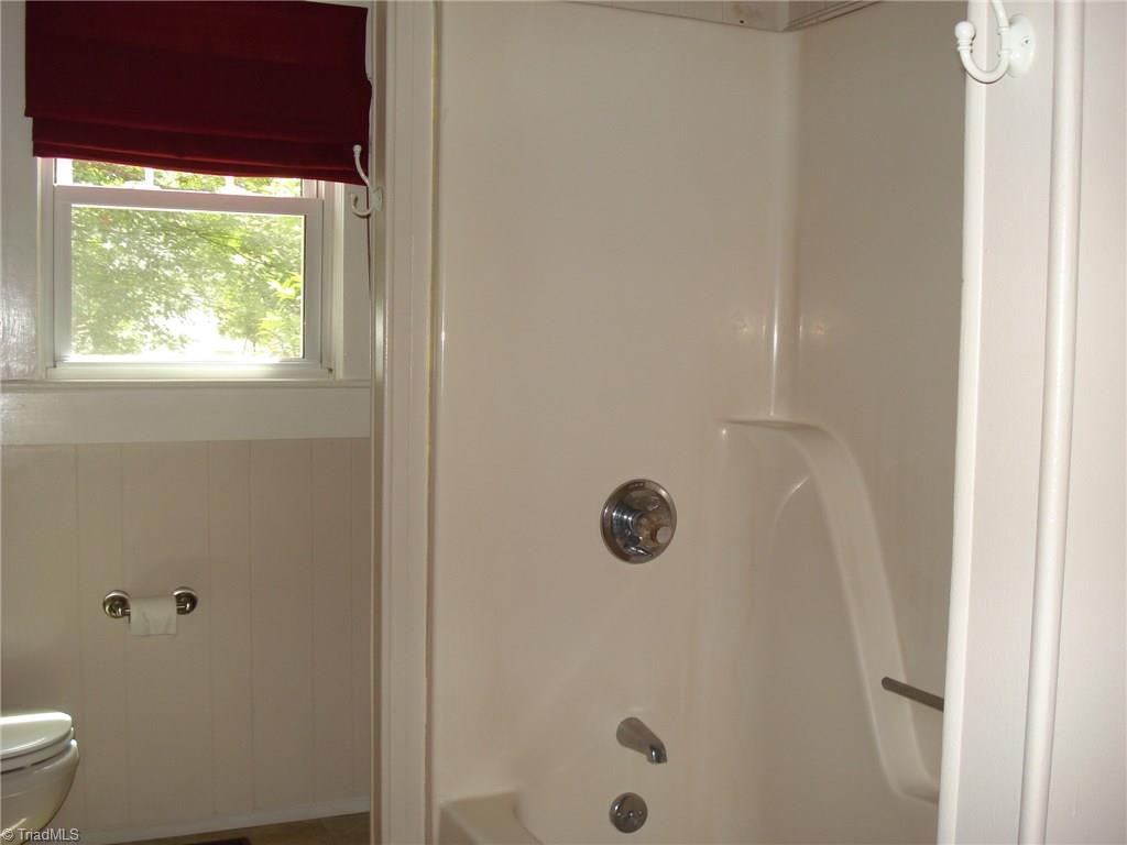 344 Ridge Road Lexington, NC 27295 - Photo 18 of 25 Gallery Image 18