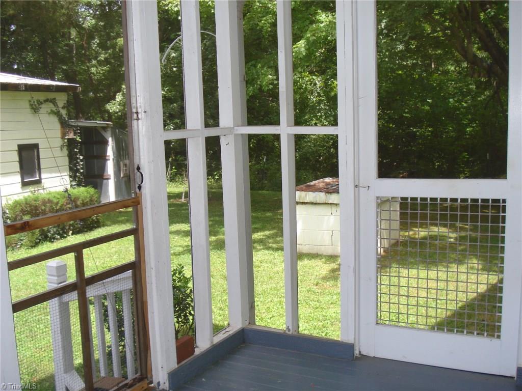 344 Ridge Road Lexington, NC 27295 - Photo 4 of 25 Gallery Image 4