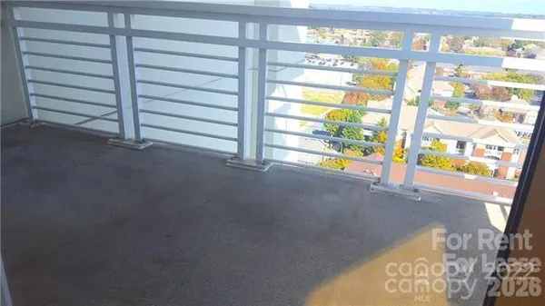 $1,995 | 505 East 6th Street, Unit 1305, Charlotte, NC 28202