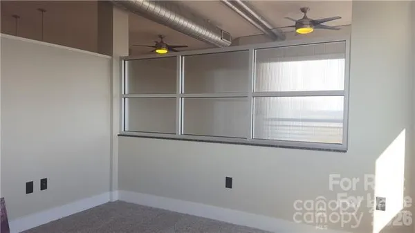 $1,995 | 505 East 6th Street, Unit 1305, Charlotte, NC 28202