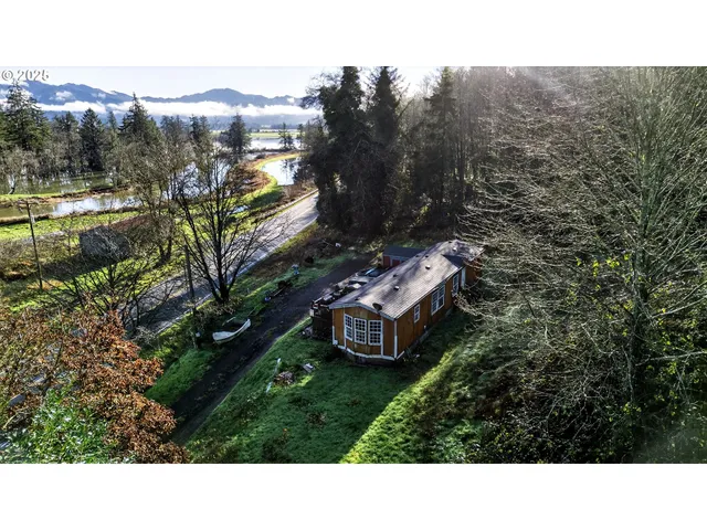 $359,999 | 4050 Tillamook River Road, Tillamook, OR 97141