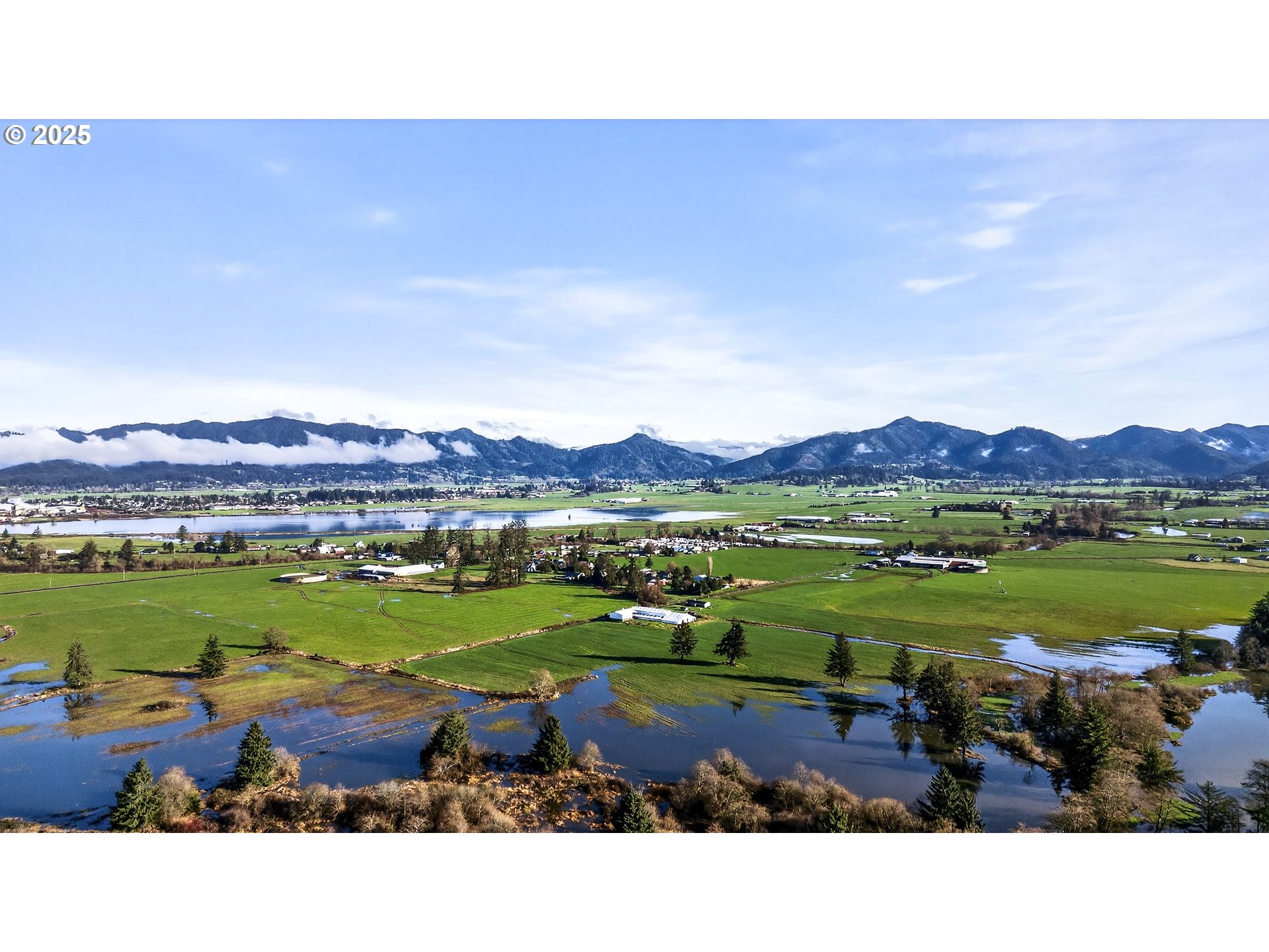 4050 Tillamook River Road Tillamook, OR 97141 - Photo 2 of 21