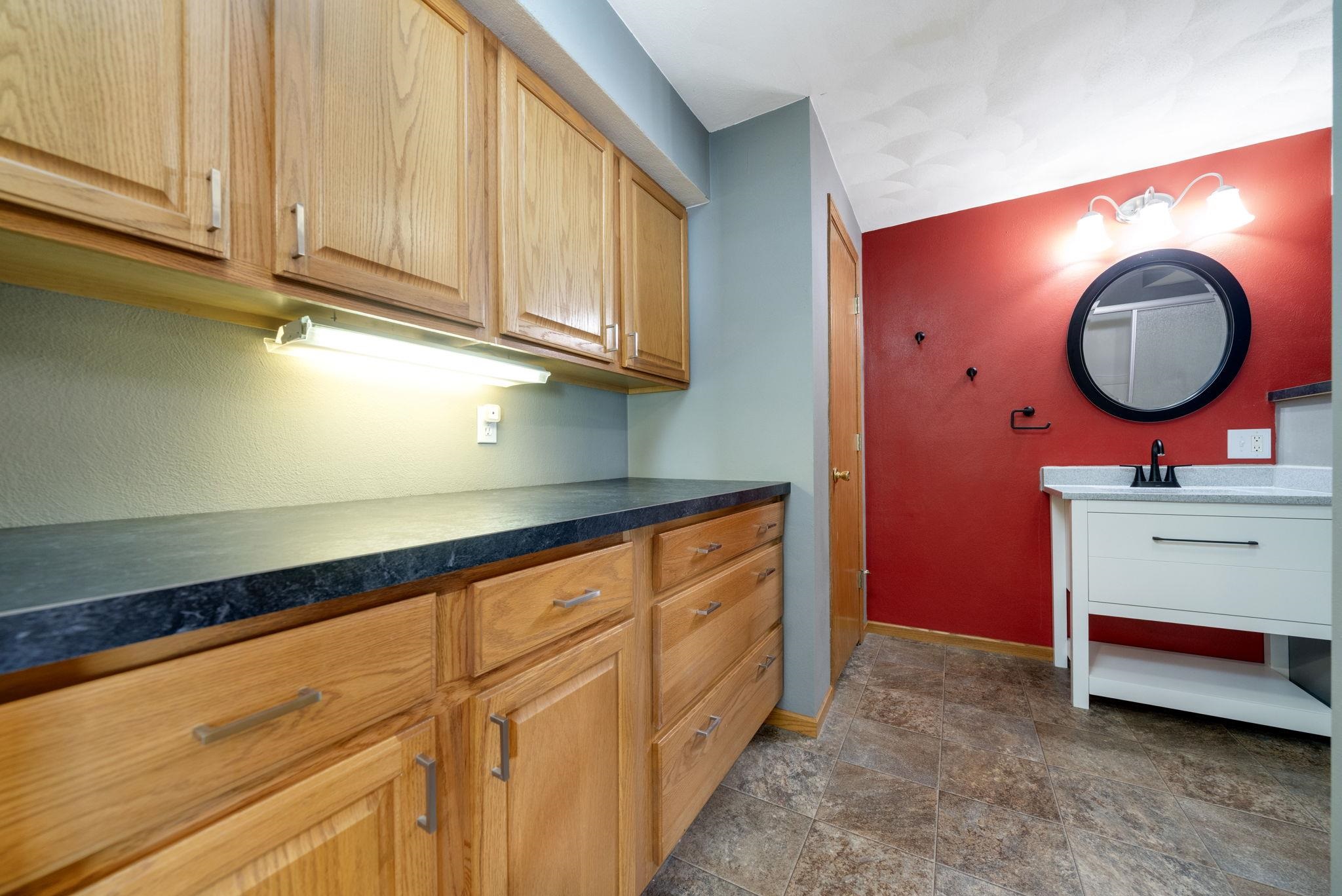 1584 West Fairview Road Freeport, IL 61032 - Photo 33 of 59 Gallery Image 33