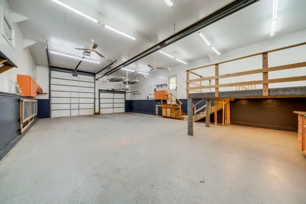 $275,200 | 1584 West Fairview Road, Freeport, IL 61032