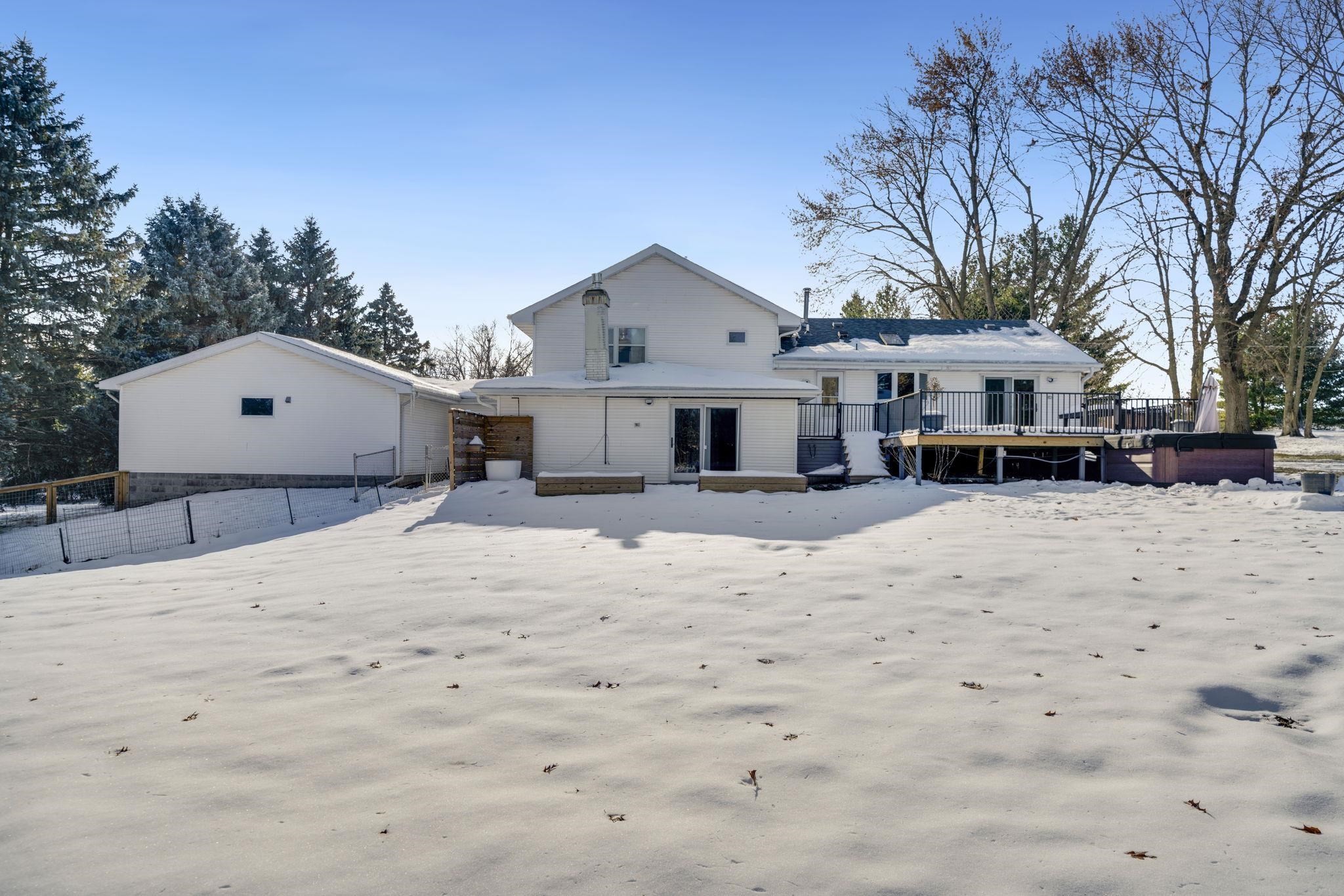 1584 West Fairview Road Freeport, IL 61032 - Photo 53 of 59 Gallery Image 53