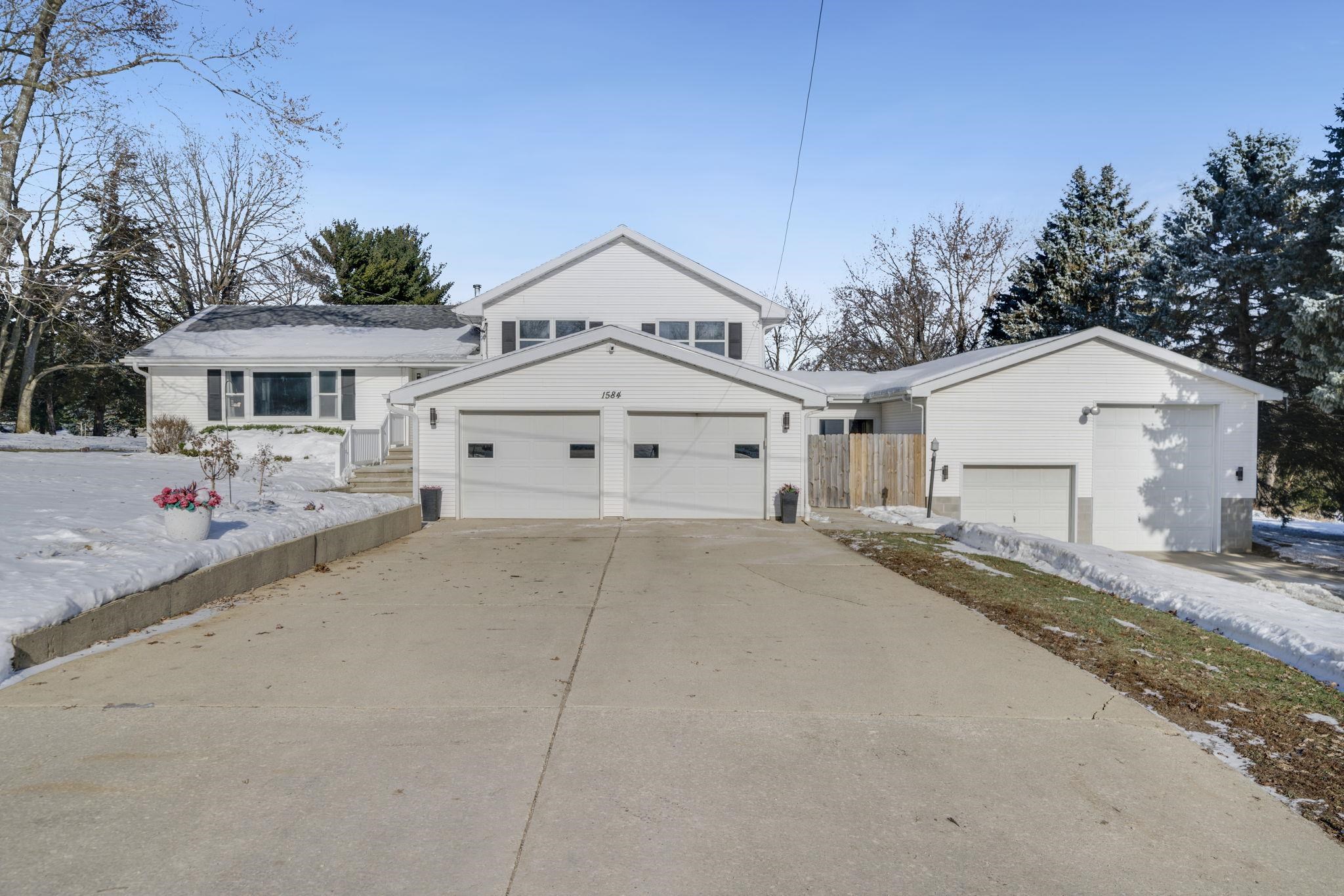 1584 West Fairview Road Freeport, IL 61032 - Photo 57 of 59 Gallery Image 57