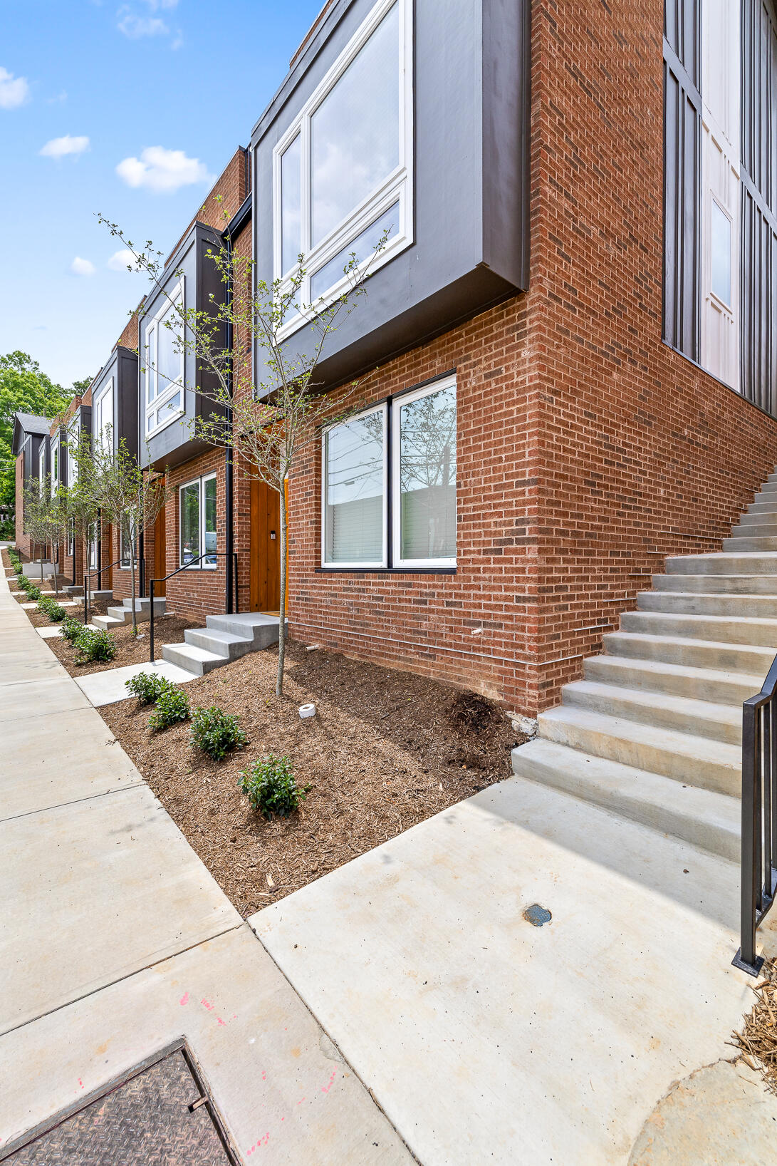 121 Old Mountain Road Chattanooga, TN 37409 - Photo 2 of 60 Basecamp