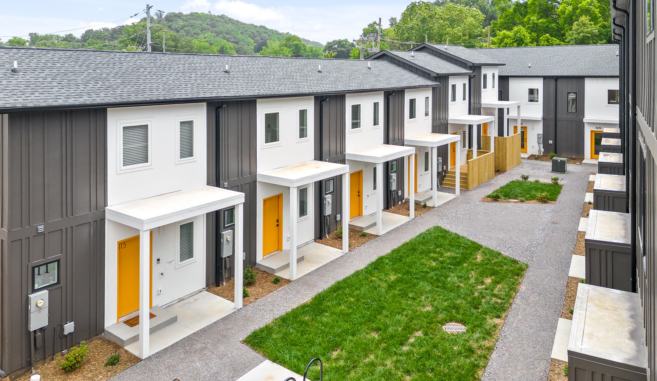 121 Old Mountain Road Chattanooga, TN 37409 - Photo 5 of 60 Basecamp