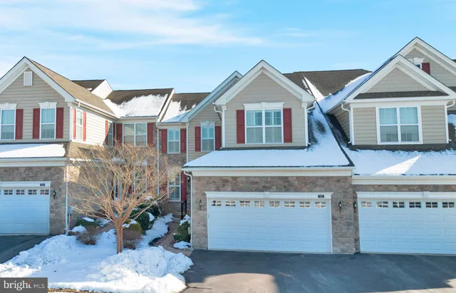 $739,900 | 325 Joshua Tree Drive, Collegeville, PA 19426