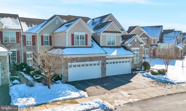 $739,900 | 325 Joshua Tree Drive, Collegeville, PA 19426