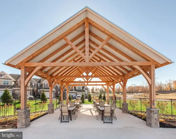 $739,900 | 325 Joshua Tree Drive, Collegeville, PA 19426