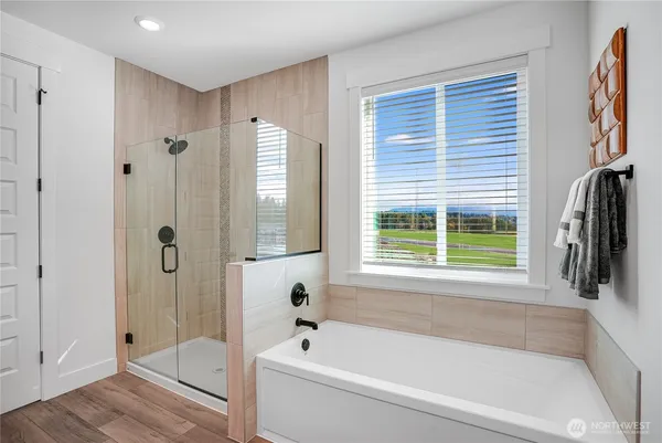 $799,950 | 20401 Mystic Place East, Bonney Lake, WA 98391