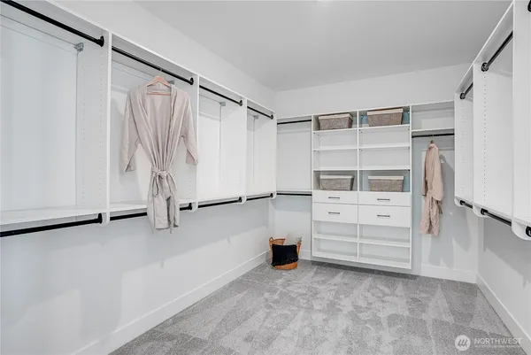 $799,950 | 20401 Mystic Place East, Bonney Lake, WA 98391