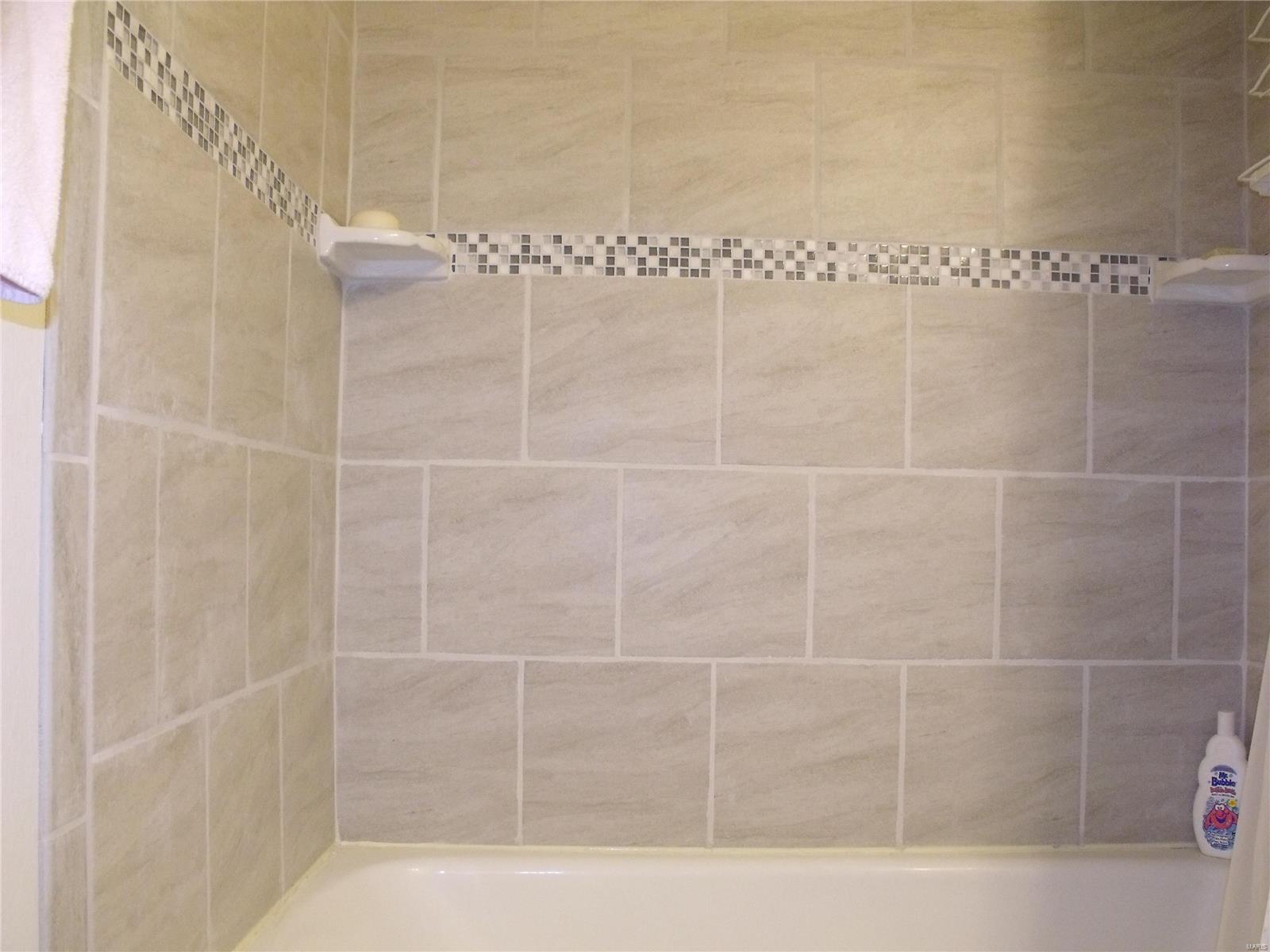 1327 Springfield Drive Belleville, IL 62221 - Photo 19 of 25 Gallery Image 19