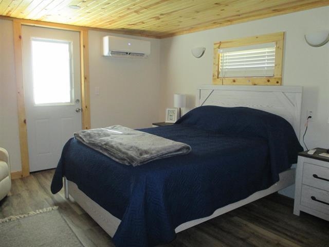 W5426 Buffalo Drive Montello, WI 53949 - Photo 10 of 16