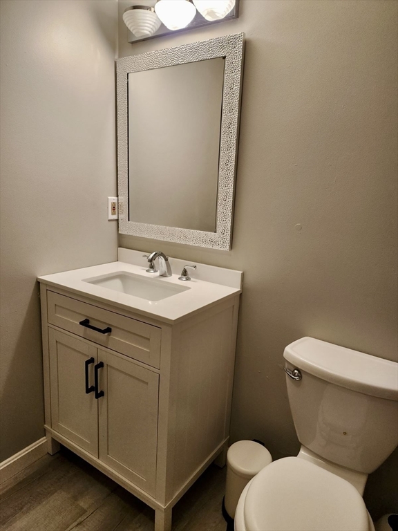 3 Reeves Street Worcester, MA 01607 - Photo 7 of 20 Gallery Image 7