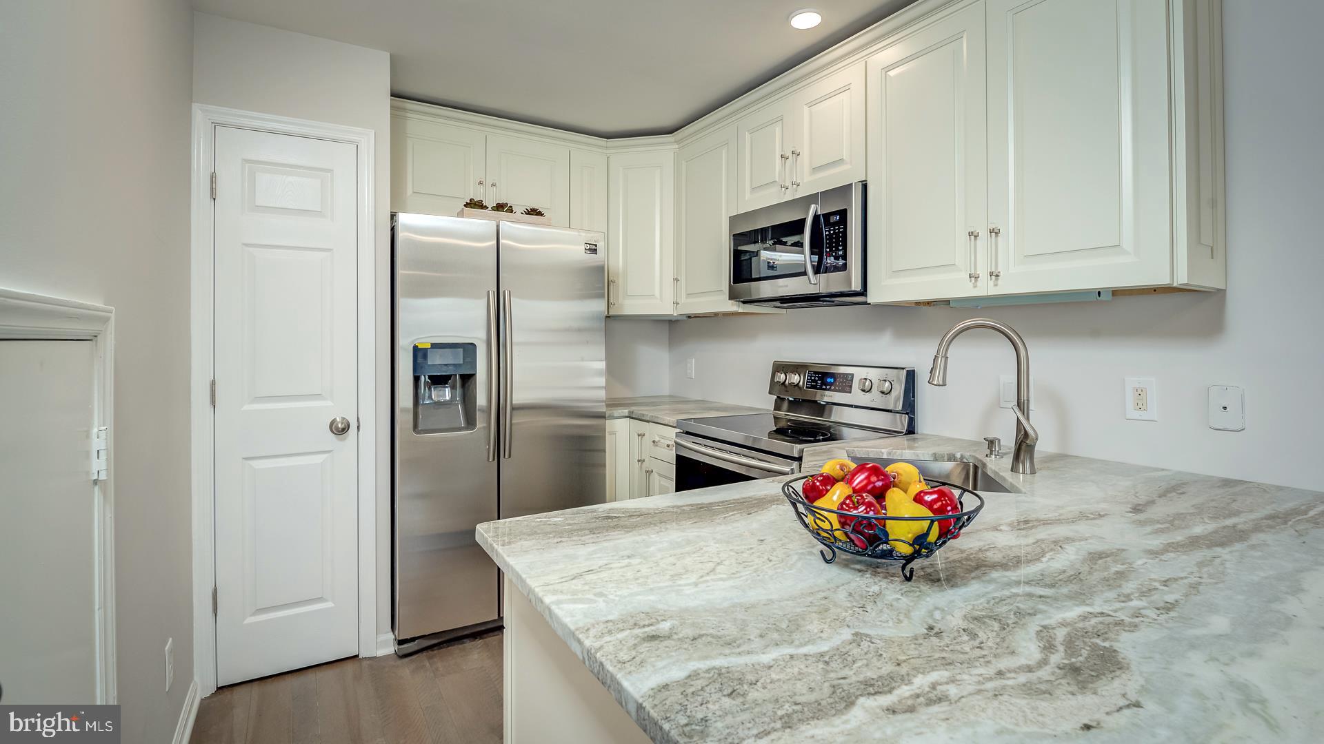 6019 Sunset Ridge Court Centreville, VA 20121 - Photo 14 of 38 Gallery Image 14