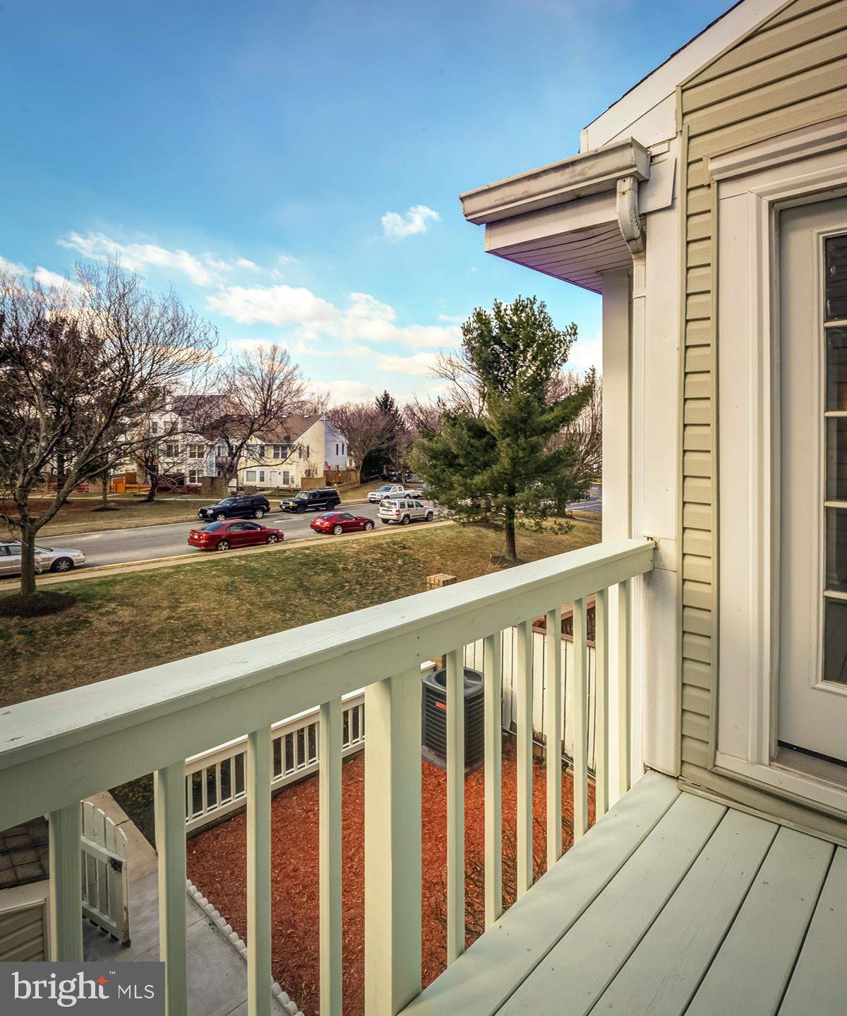 6019 Sunset Ridge Court Centreville, VA 20121 - Photo 37 of 38 Balcony