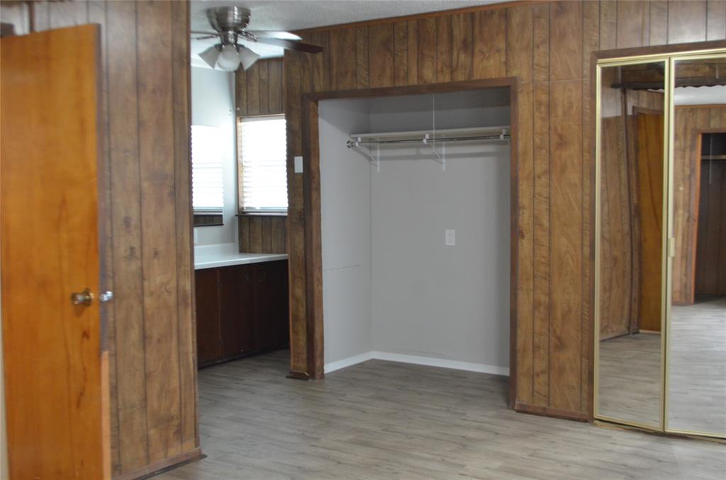 2020 Gage Road Cleburne, TX 76031 - Photo 5 of 12