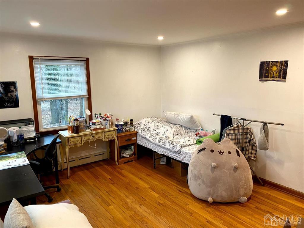 9 Cobb Road New Brunswick, NJ 08901 - Photo 10 of 24 Gallery Image 10