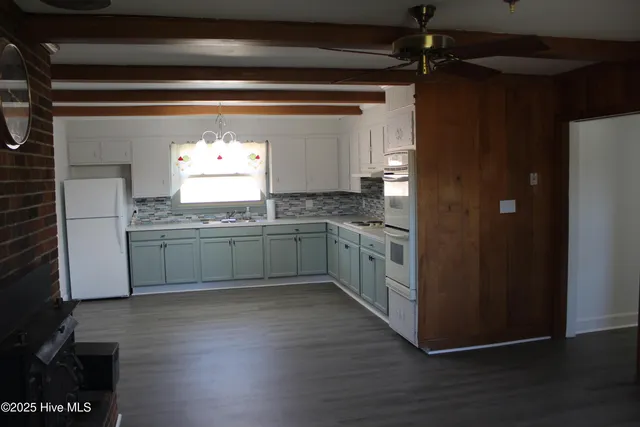 $230,000 | 2715 Highway 64, Plymouth, NC 27962