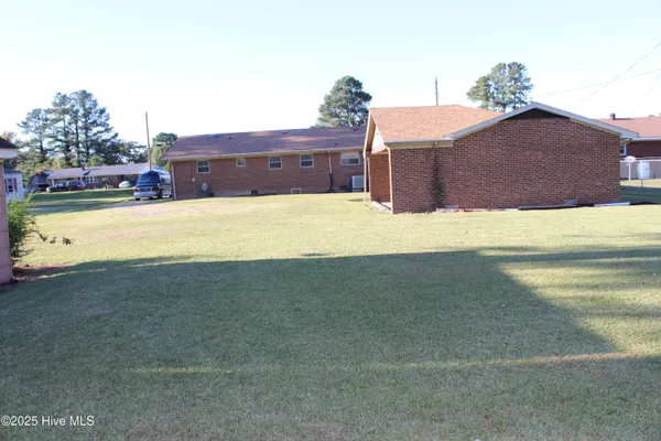 $215,000 | 2715 Highway 64, Plymouth, NC 27962