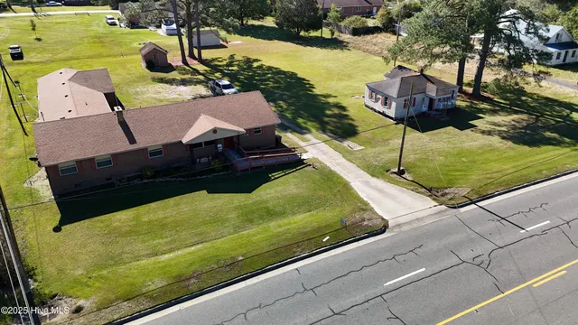 $230,000 | 2715 Highway 64, Plymouth, NC 27962