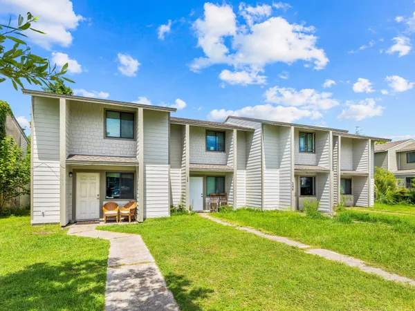 $650,000 | 141 Cheri Lane, Panama City, FL 32404