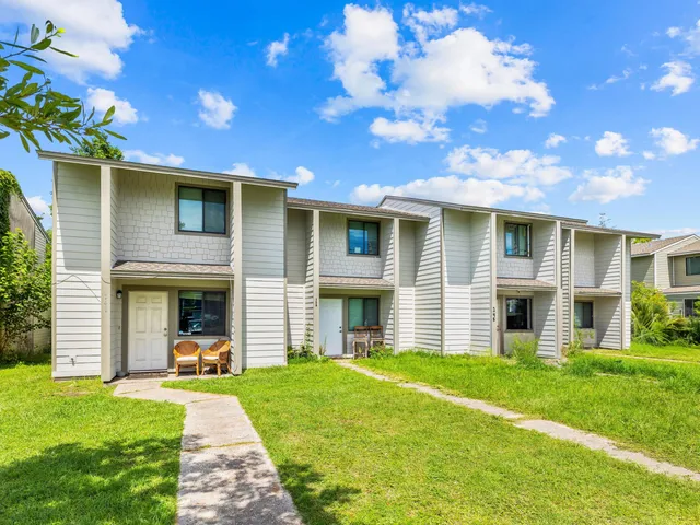 $650,000 | 141 Cheri Lane, Panama City, FL 32404