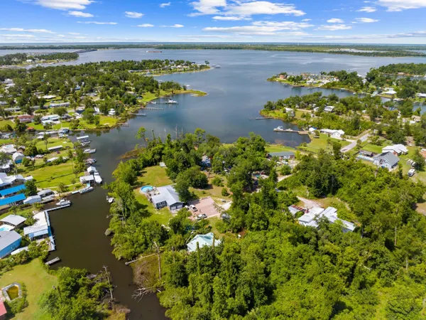 $650,000 | 141 Cheri Lane, Panama City, FL 32404