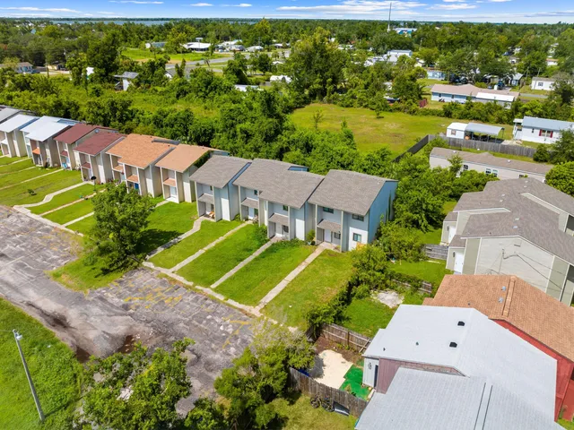 $650,000 | 141 Cheri Lane, Panama City, FL 32404