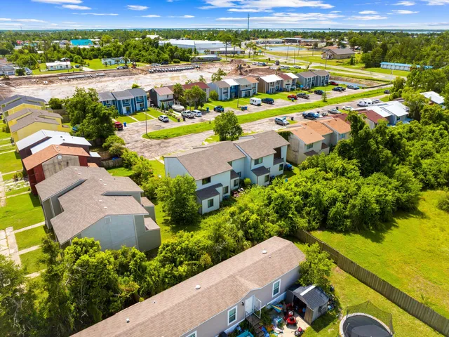 $650,000 | 141 Cheri Lane, Panama City, FL 32404