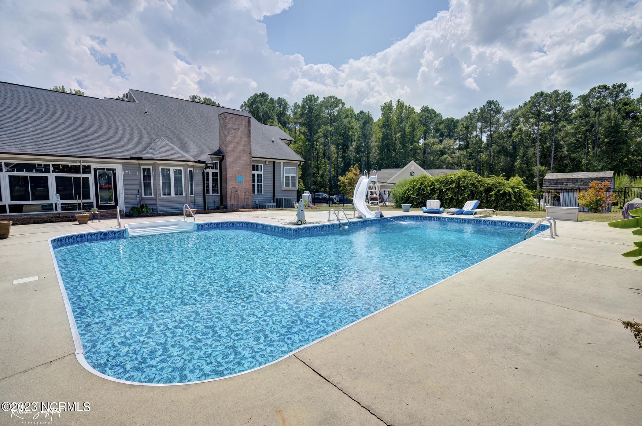 116 Pineview Court Rockingham, NC 28379 - Photo 69 of 70 DSC07998_7999_8000-DeNoiseAI-low-light