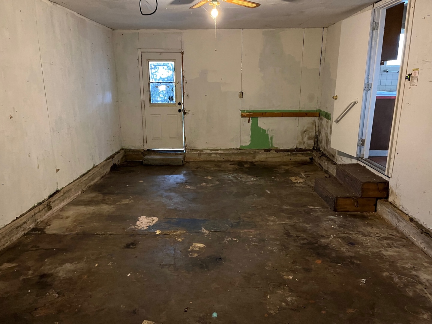 709 Kathleen Drive Normal, IL 61761 - Photo 32 of 32 a view of an empty room