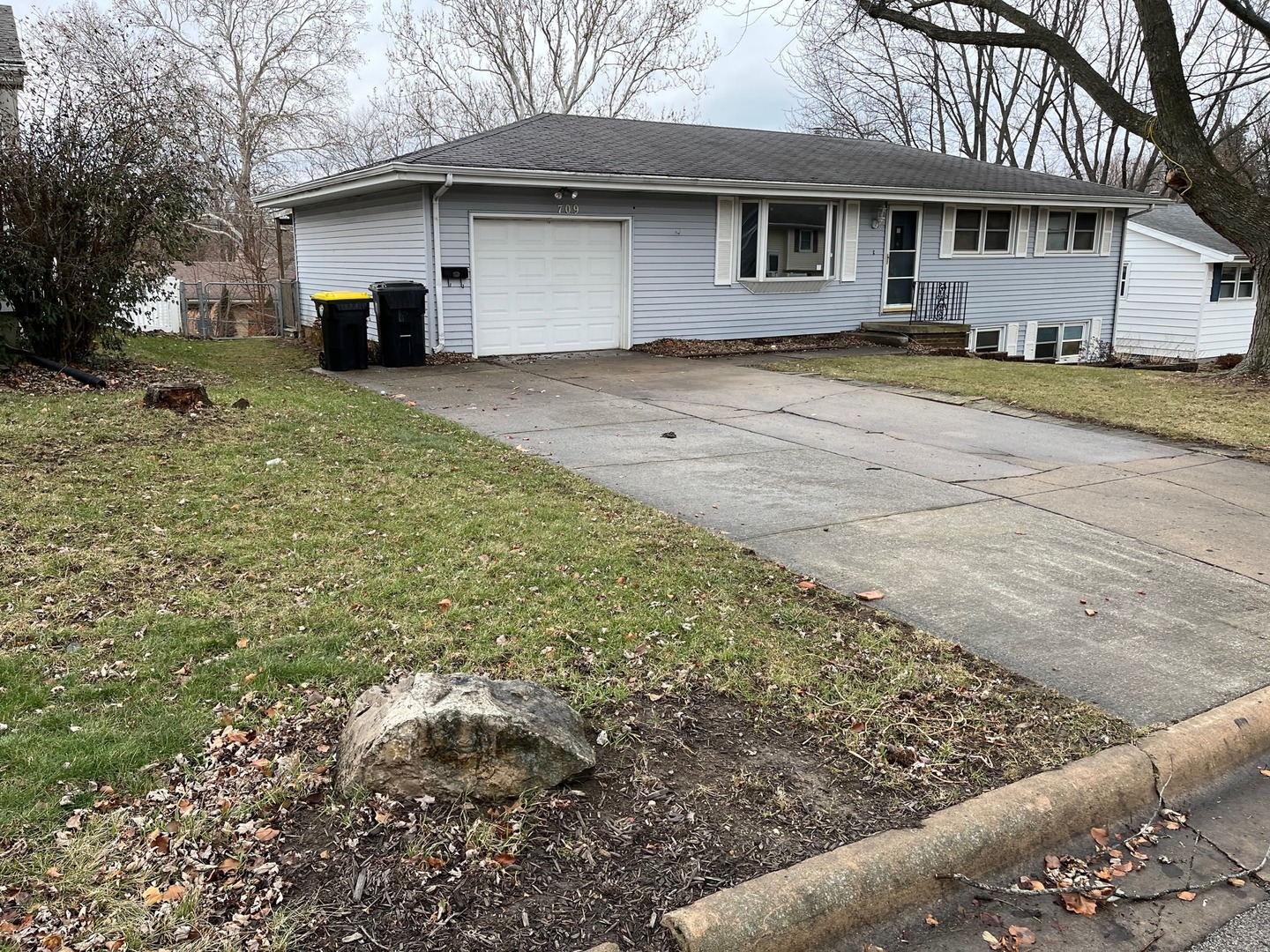 709 Kathleen Drive Normal, IL 61761 - Photo 5 of 32 a view of a house with a yard