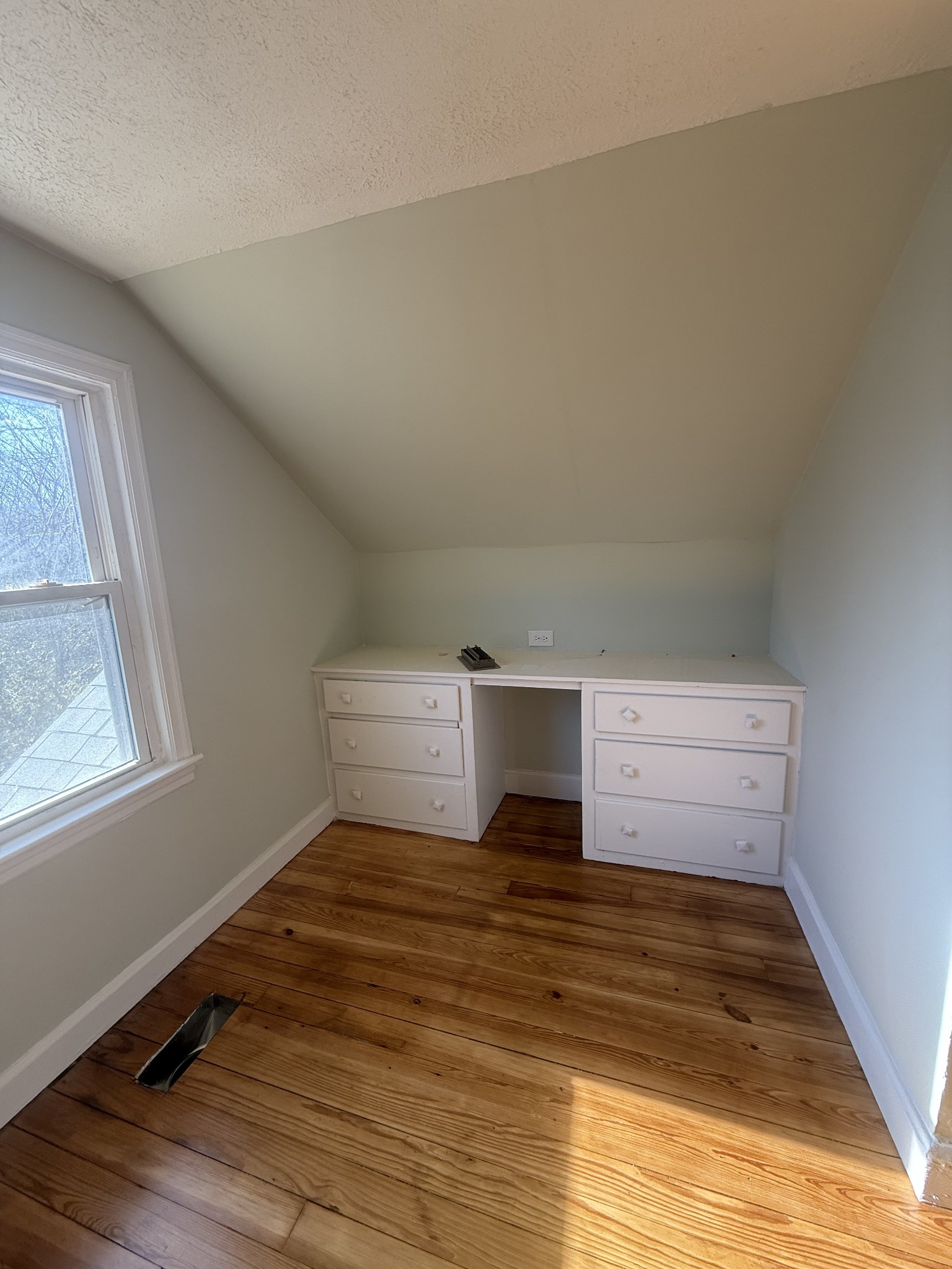 1020 Ridgecrest Drive Clarksville, TN 37040 - Photo 14 of 39