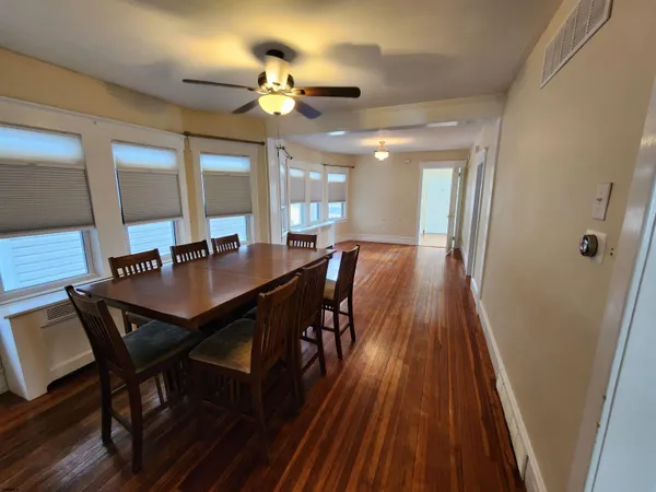 $2,750 | 617 Ocean Avenue, Unit 1, Ocean City, NJ 08226