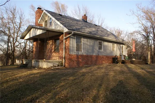 $279,000 | 6501 South 16th Street, St. Joseph, MO 64504