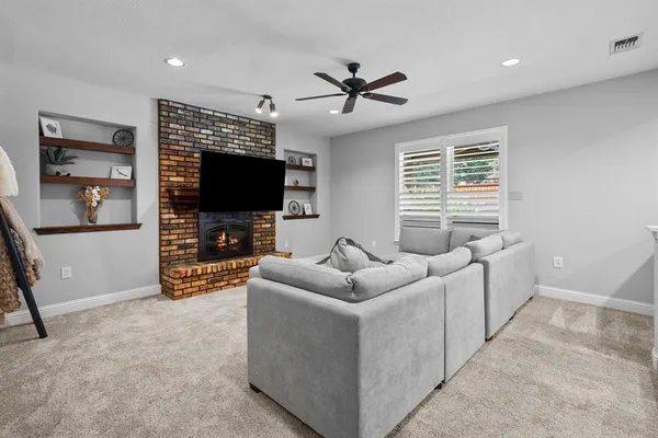 $6,500 | 3621 Welwyn Way Drive, Bedford, TX 76021