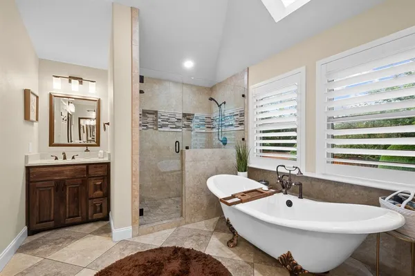 $6,500 | 3621 Welwyn Way Drive, Bedford, TX 76021